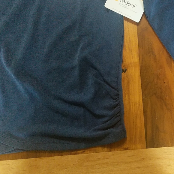 Athleta Girl Finish Strong Sweatshirt - Picture 4 of 6